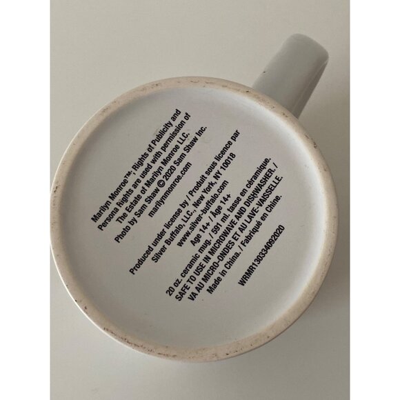 Marilyn Monroe Polka Dot Mug Give A Girl The Right Shoes Pink & Black 20 ounce - Picture 9 of 9